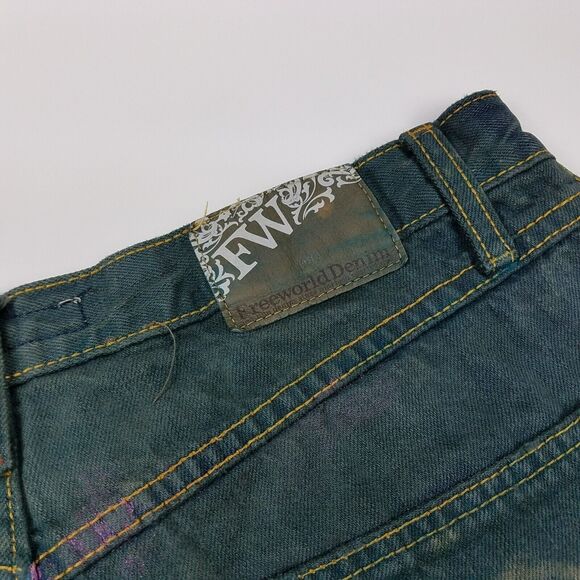Freeworld Denim Shorts Cut Off Distressed Embroidered Acid Wash Size 30 - Picture 9 of 11